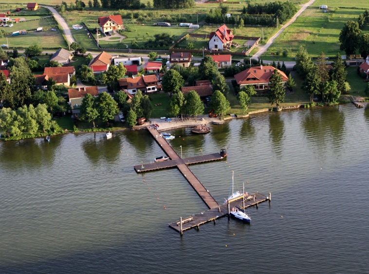 Lot Cessną